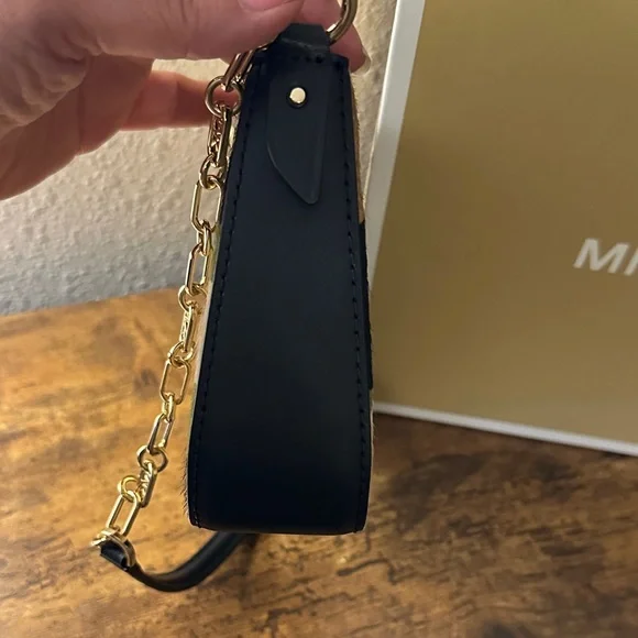 Michael Kors Camouflage Empire Medium Chain Pouchette - Picture 4 of 8